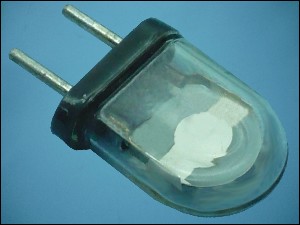 КВАРЦ 9,009MHz 4x10x14mm