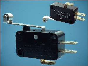 SNAP BUTTON MSW03-25 LEMA ON-(ON) 3-PIN + ROLL