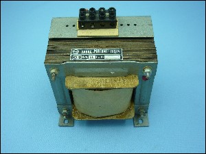 ТРАНСФОРМАТОР 28V 0,5KVA BG
