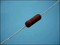 R 4,7om 2W 1% ф 5,1mm L 16,1mm
