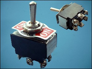 SWITCH KN3C-203A 2xON-2xOFF-2xON 6-PIN