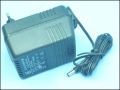АДАПТОР 13,5V DC 1A LLA57/135-100 +